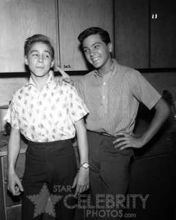 The Donna Reed Show PHOTO 0906 Johnny Crawford Paul Petersen  