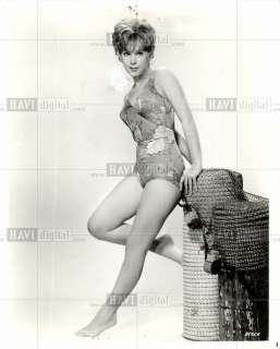   stevens actress pin up girl historic images part number dfpz81515