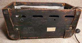 Vintage 1941 Wood Cabinet Tabletop Zenith AM/SW Tube Radio Shortwave 